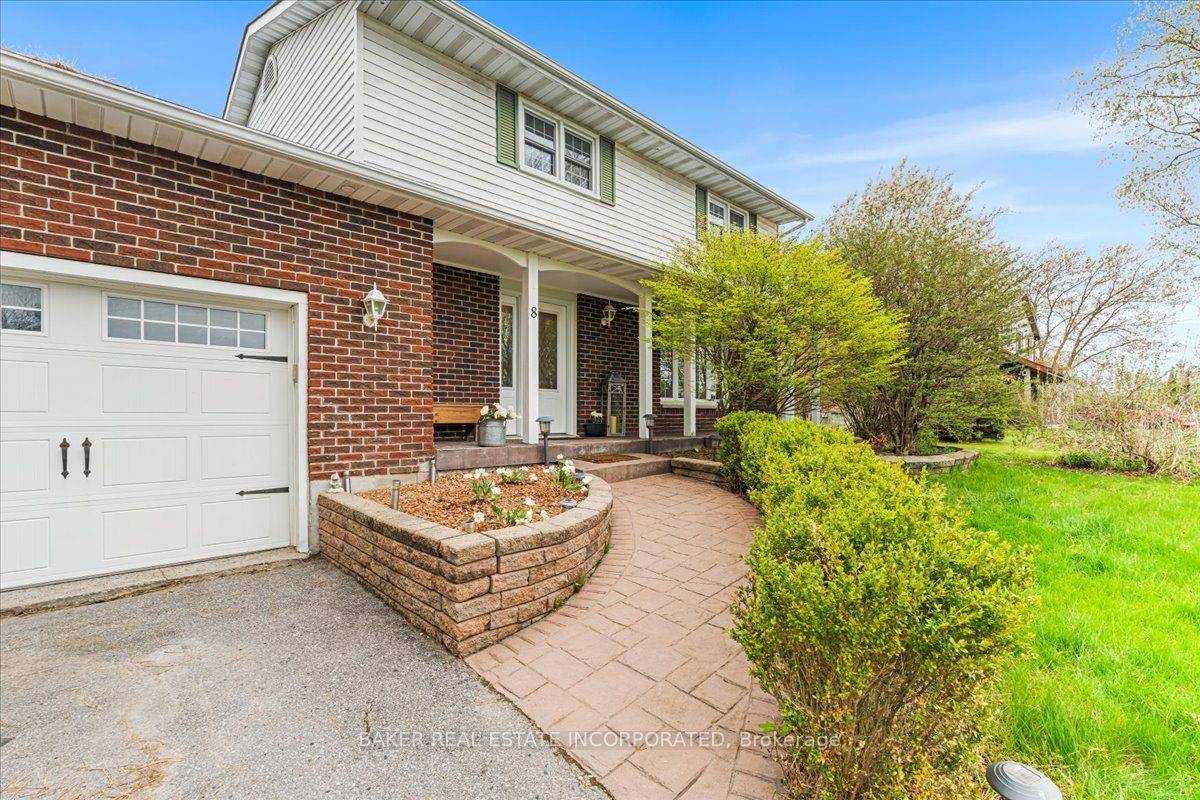 8 Lakeview HTS, Brighton, ON K0K 1H0