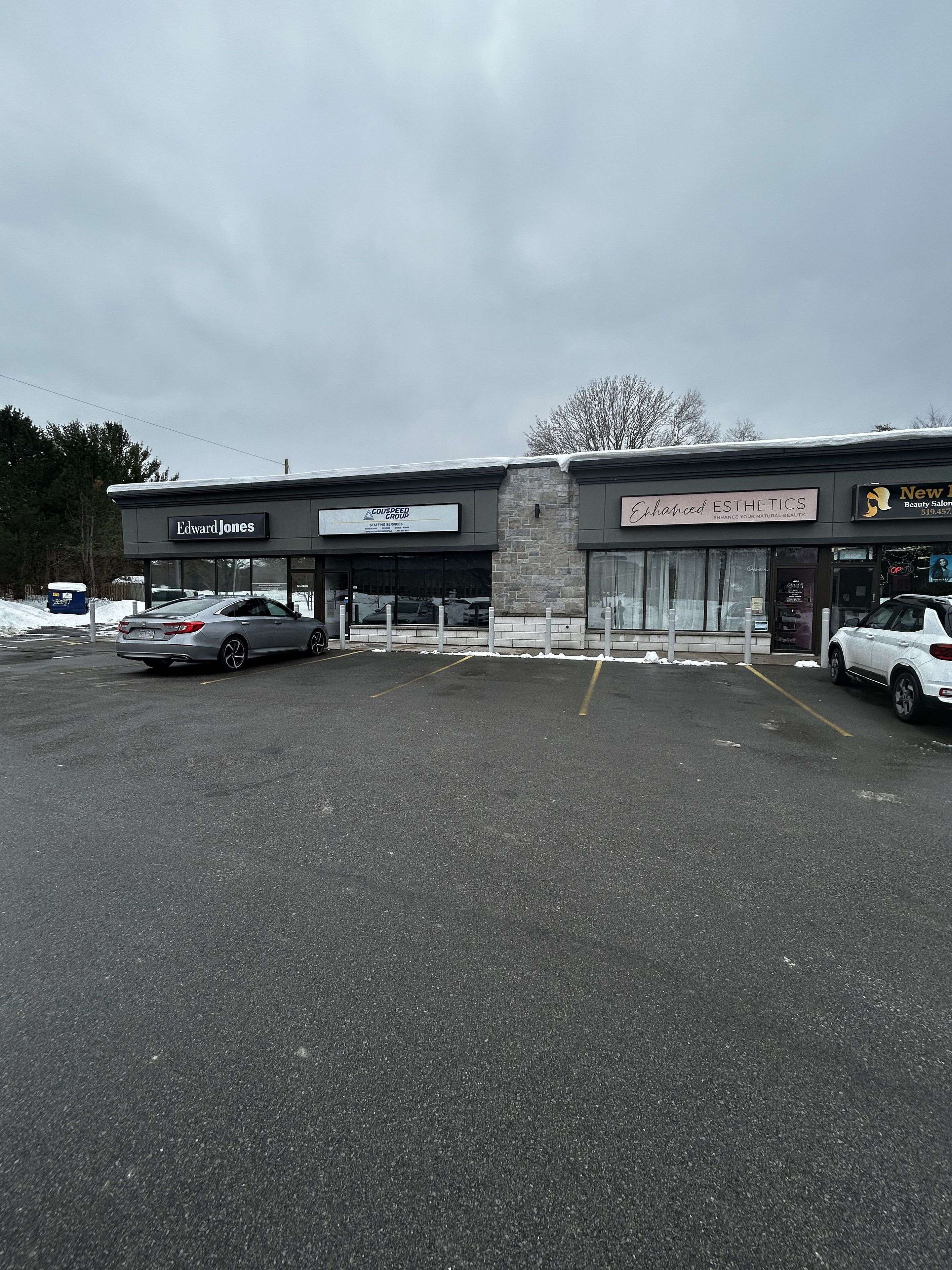 1329 Fuller ST #5, London East, ON N5Y 4R1