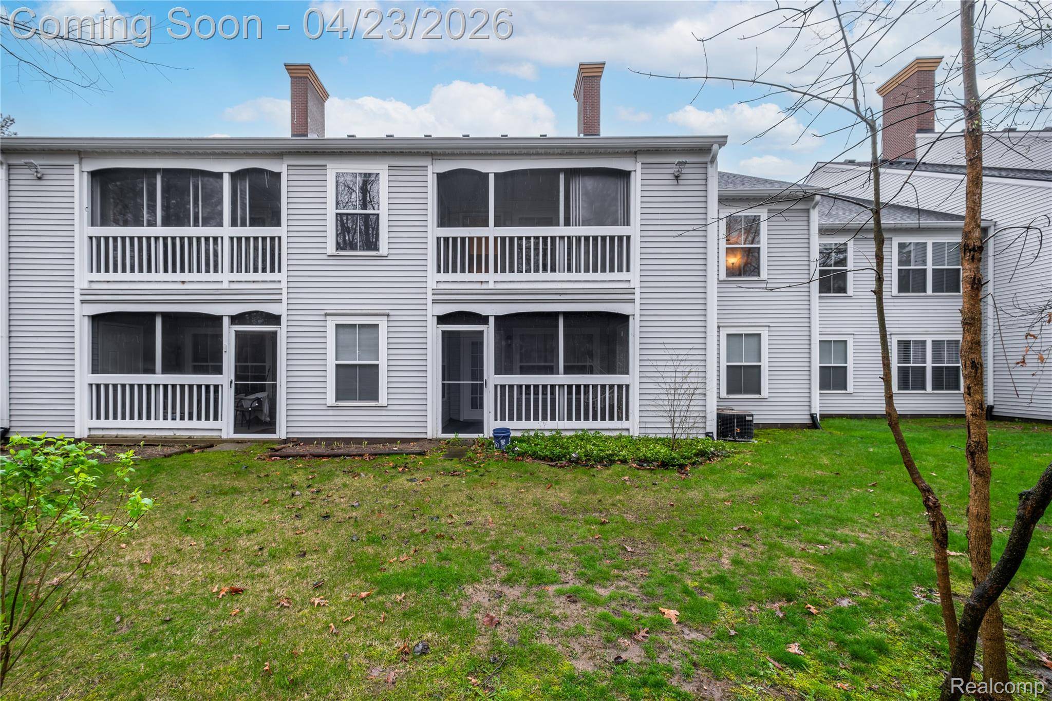 1221 Curzon CT #203, Howell, MI 48843