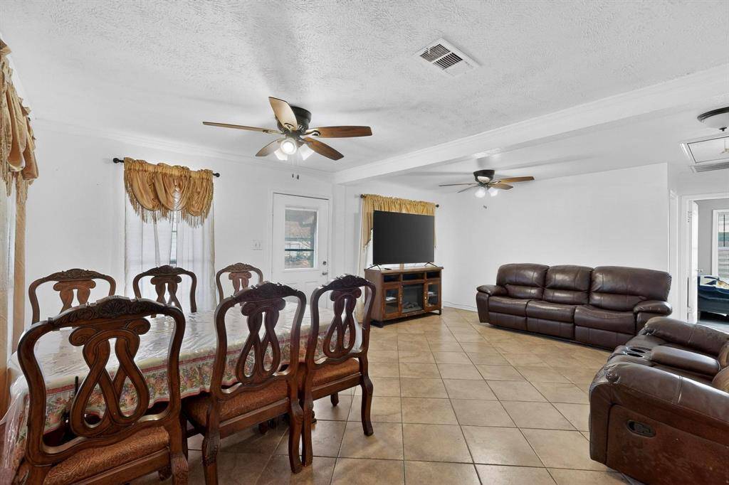 1704 Bell Avenue, Blue Mound, TX 76131