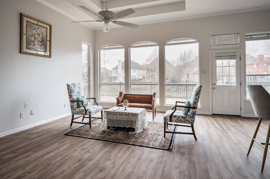 7712 Lakecrest Circle, Irving, TX 75063