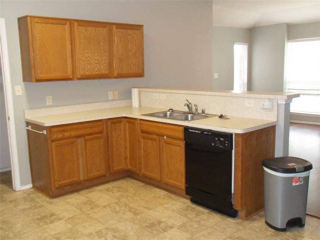 817 Cruise Street, Denton, TX 76207