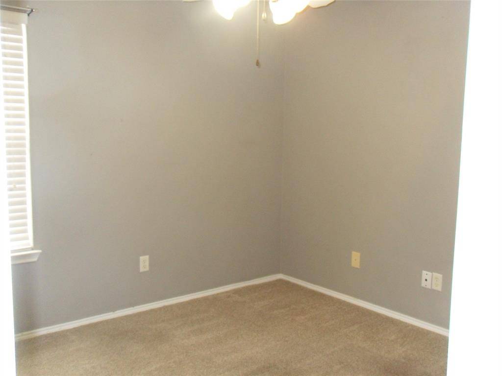 817 Cruise Street, Denton, TX 76207