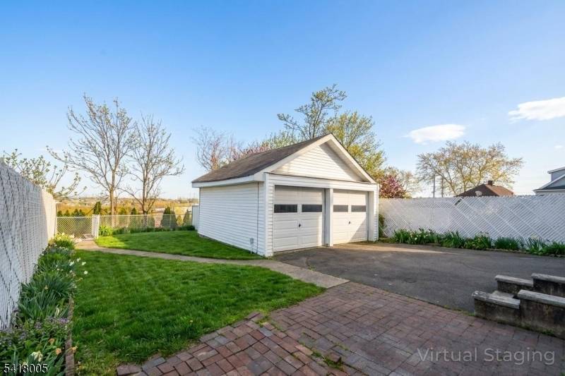 8 Witherspoon St, Nutley Twp., NJ 07110