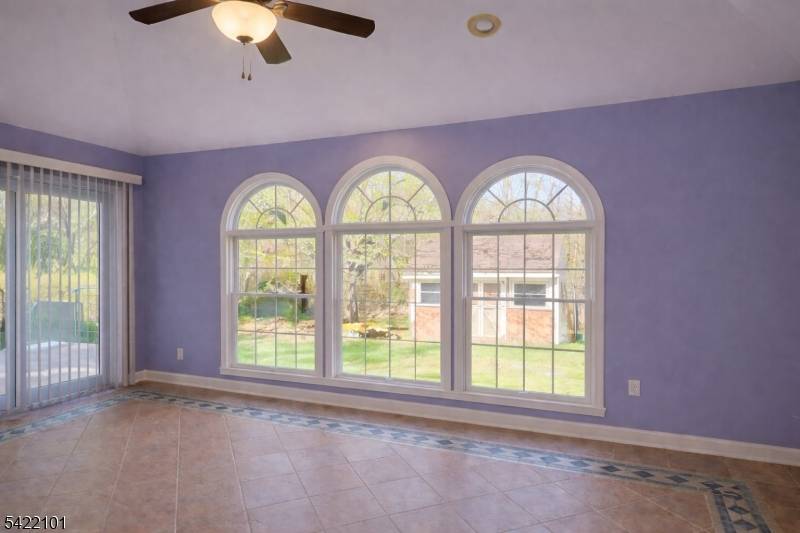 105 College View Dr, Hackettstown Town, NJ 07840