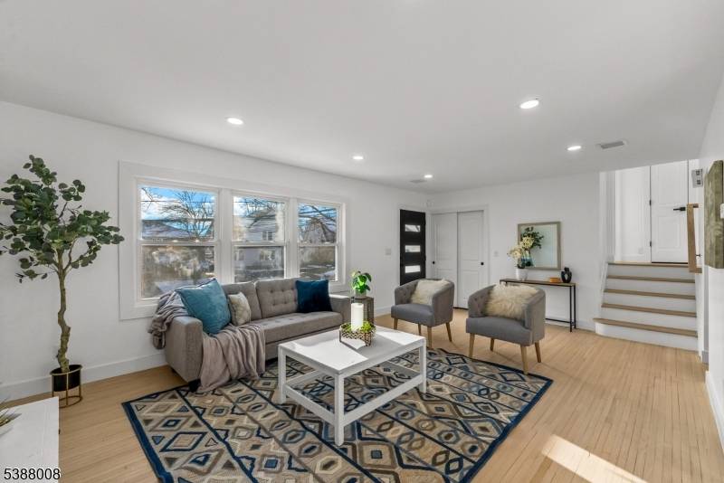 177 Rockwood Pl, Englewood City, NJ 07631