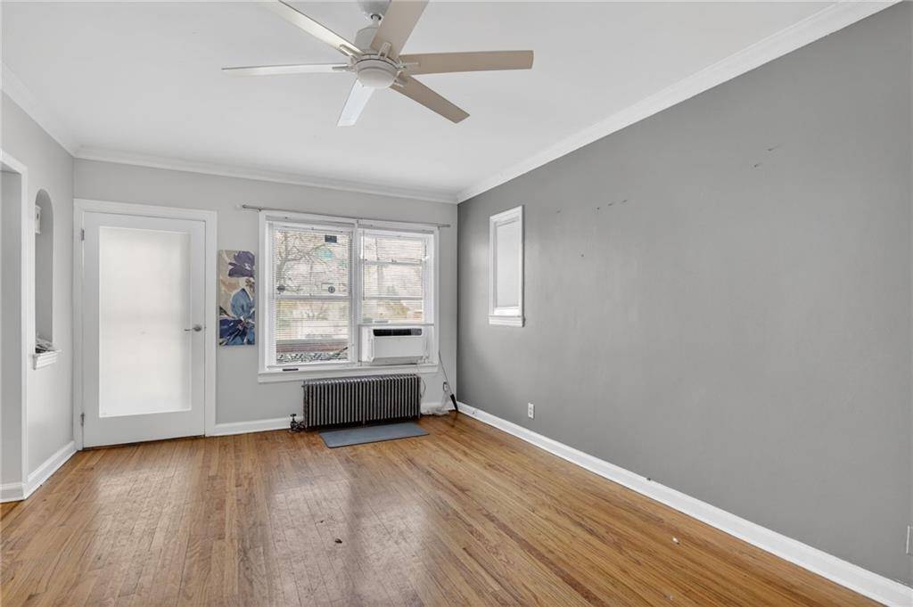 62-68 60th AVE, Queens, NY 11378