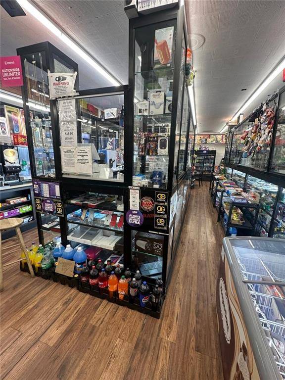57 Main ST, Hempstead, NY 11550