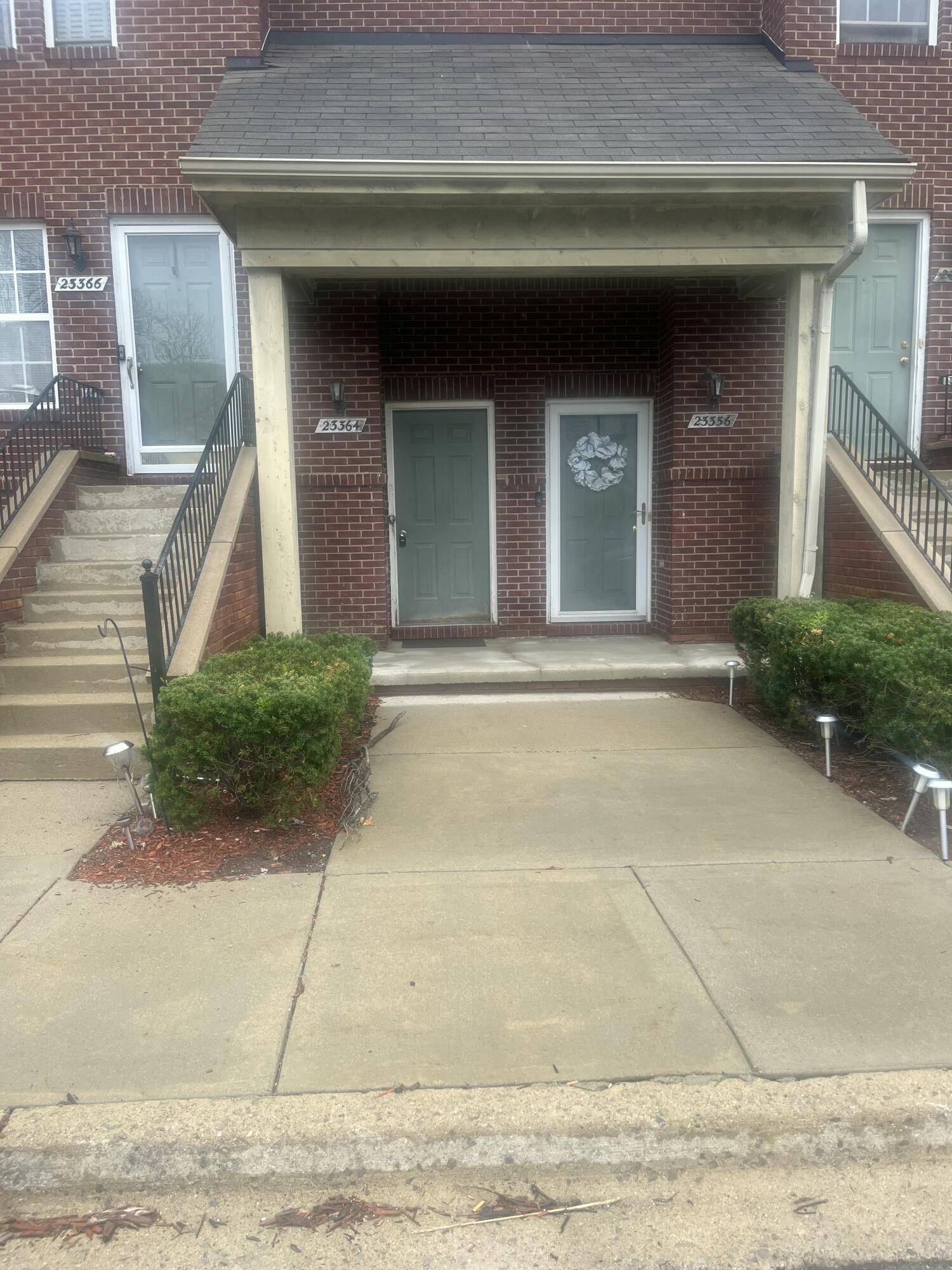 23364 Cornerstone Village DR, Southfield City, MI 48075