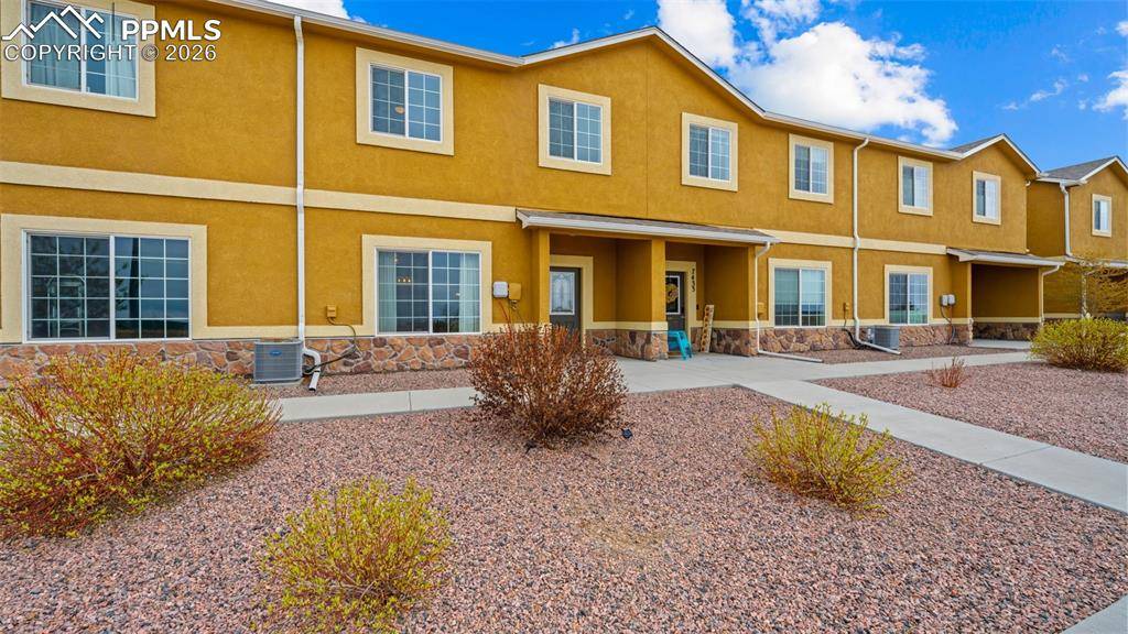 7423 Sand Lake HTS, Colorado Springs, CO 80908