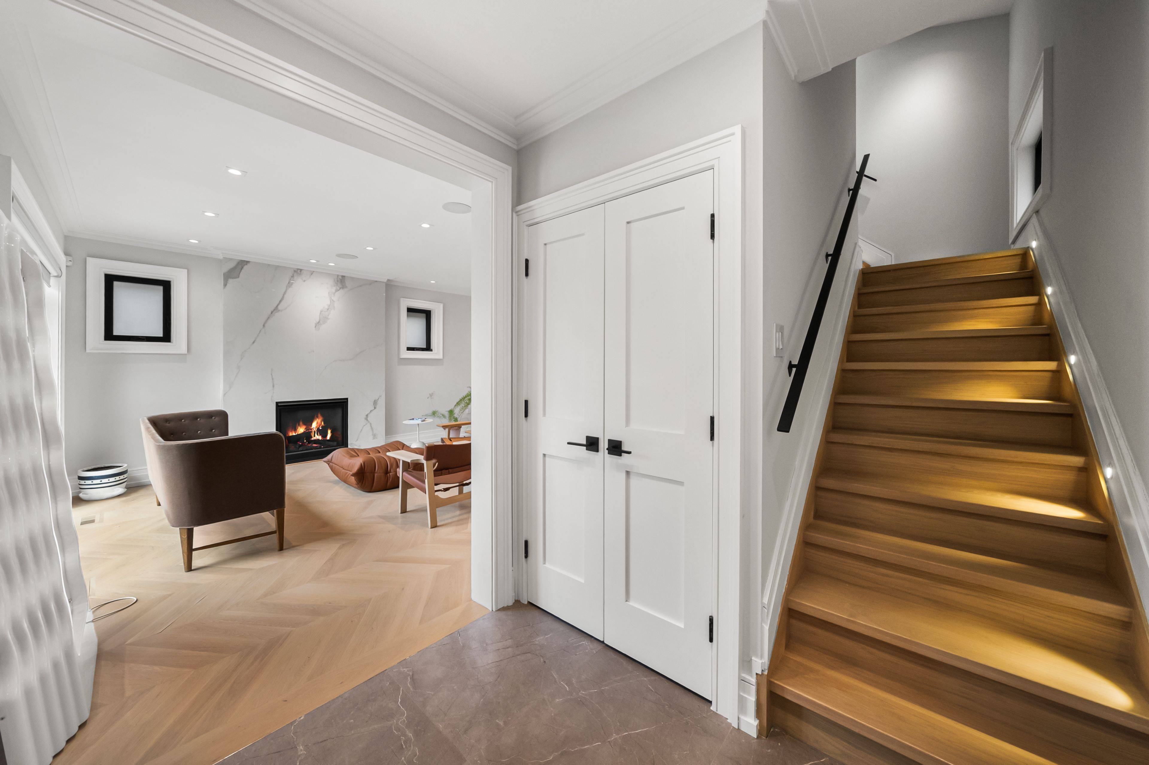 26 Carey RD, Toronto C10, ON M4S 1N8