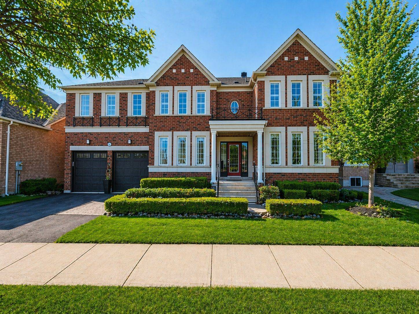 46 Williamson DR W, Ajax, ON L1T 4M9