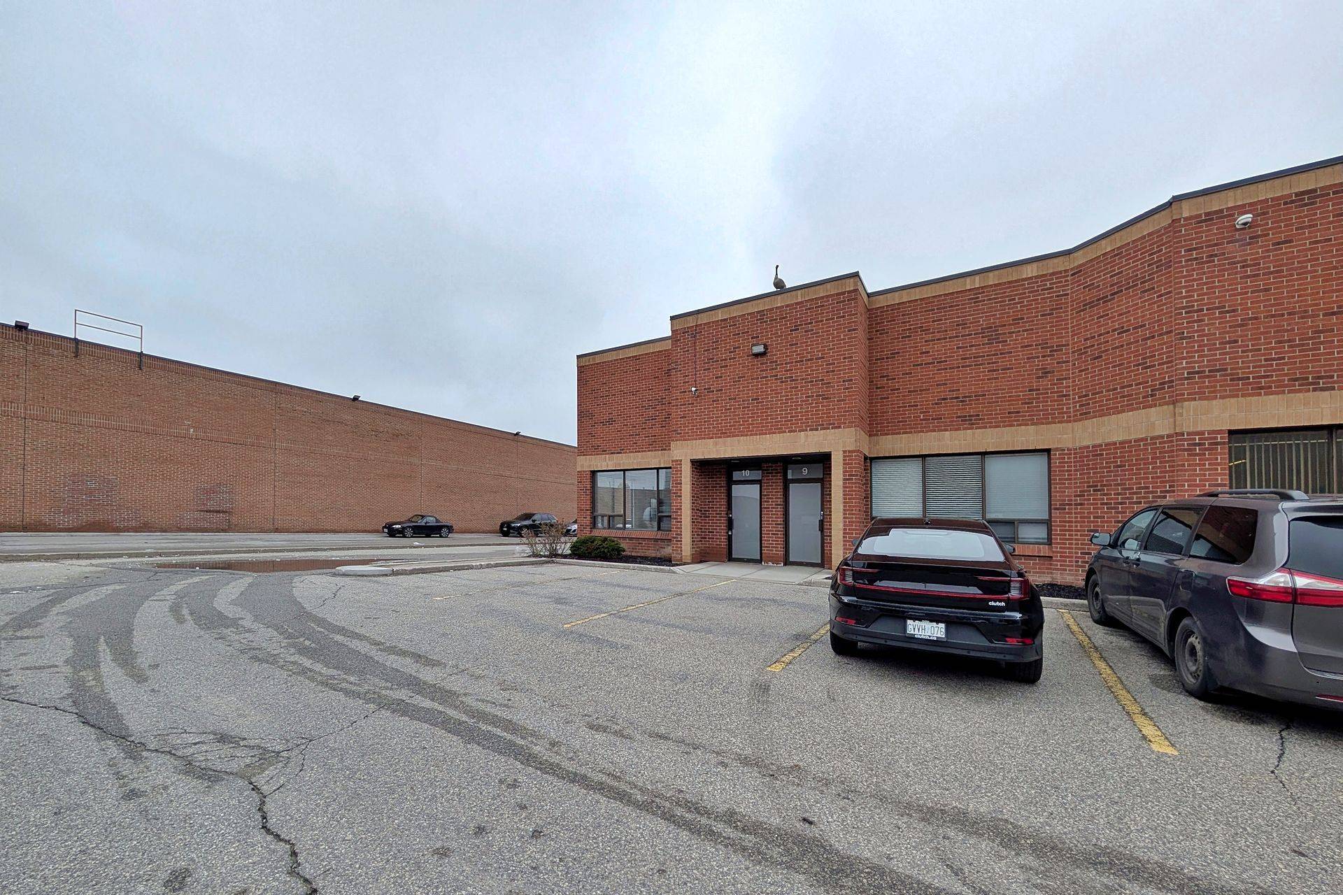 130 Bradwick DR #9-10, Vaughan, ON L4K 1K8