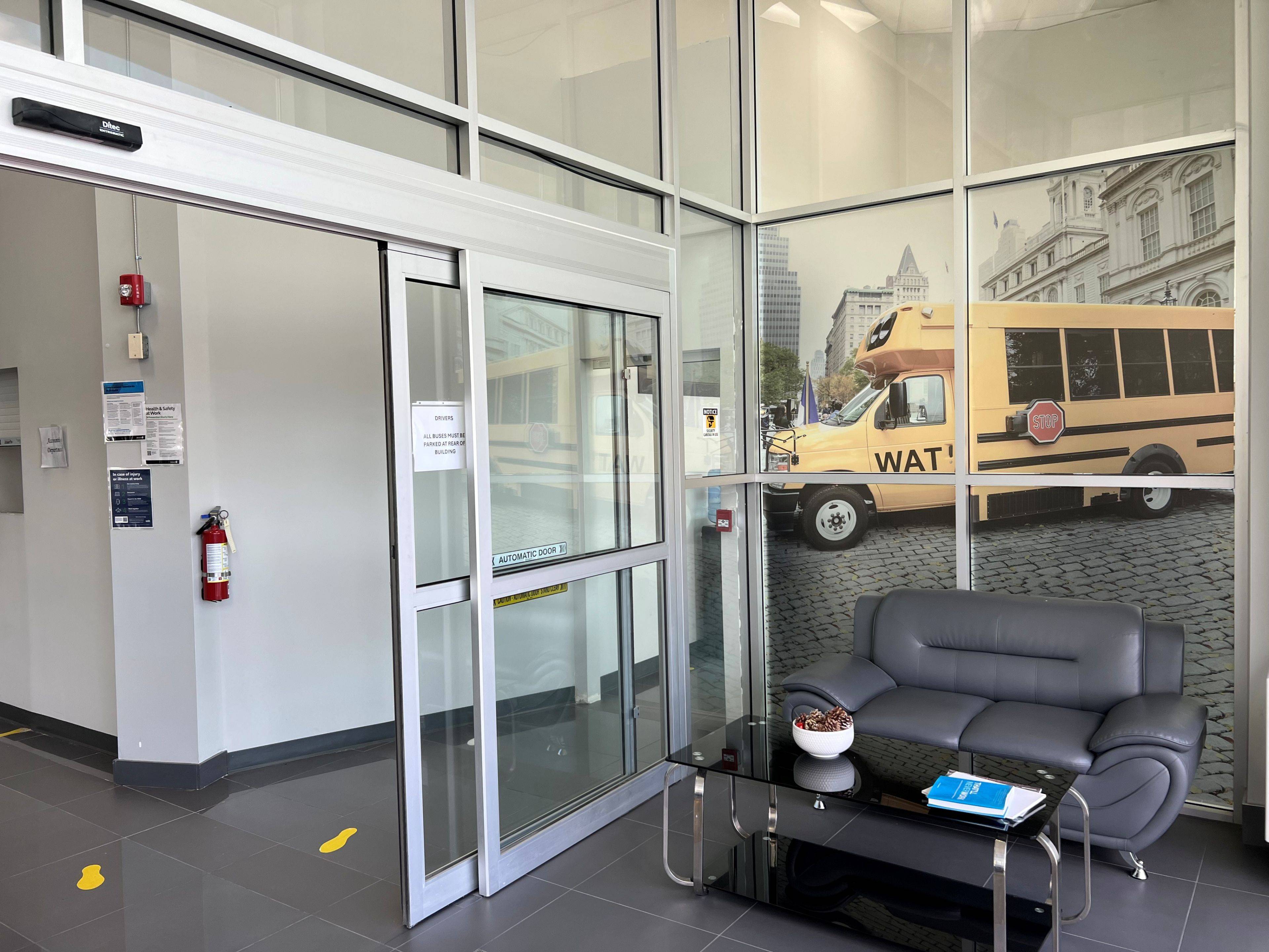 7250 Keele ST #412-413, Vaughan, ON L4K 1Z8