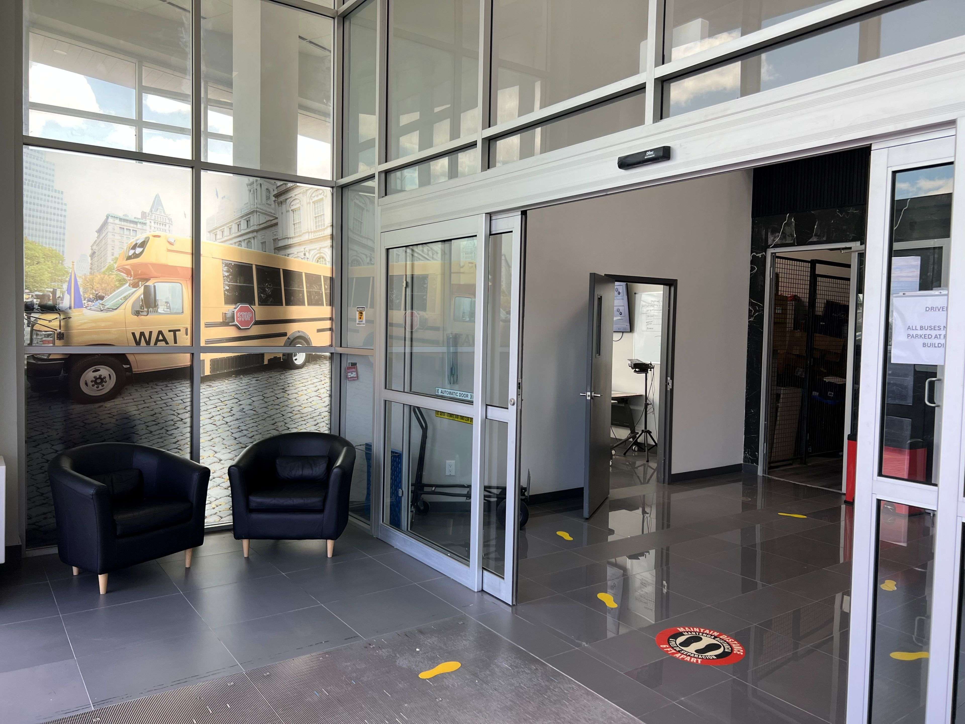 7250 Keele ST #412-413, Vaughan, ON L4K 1Z8