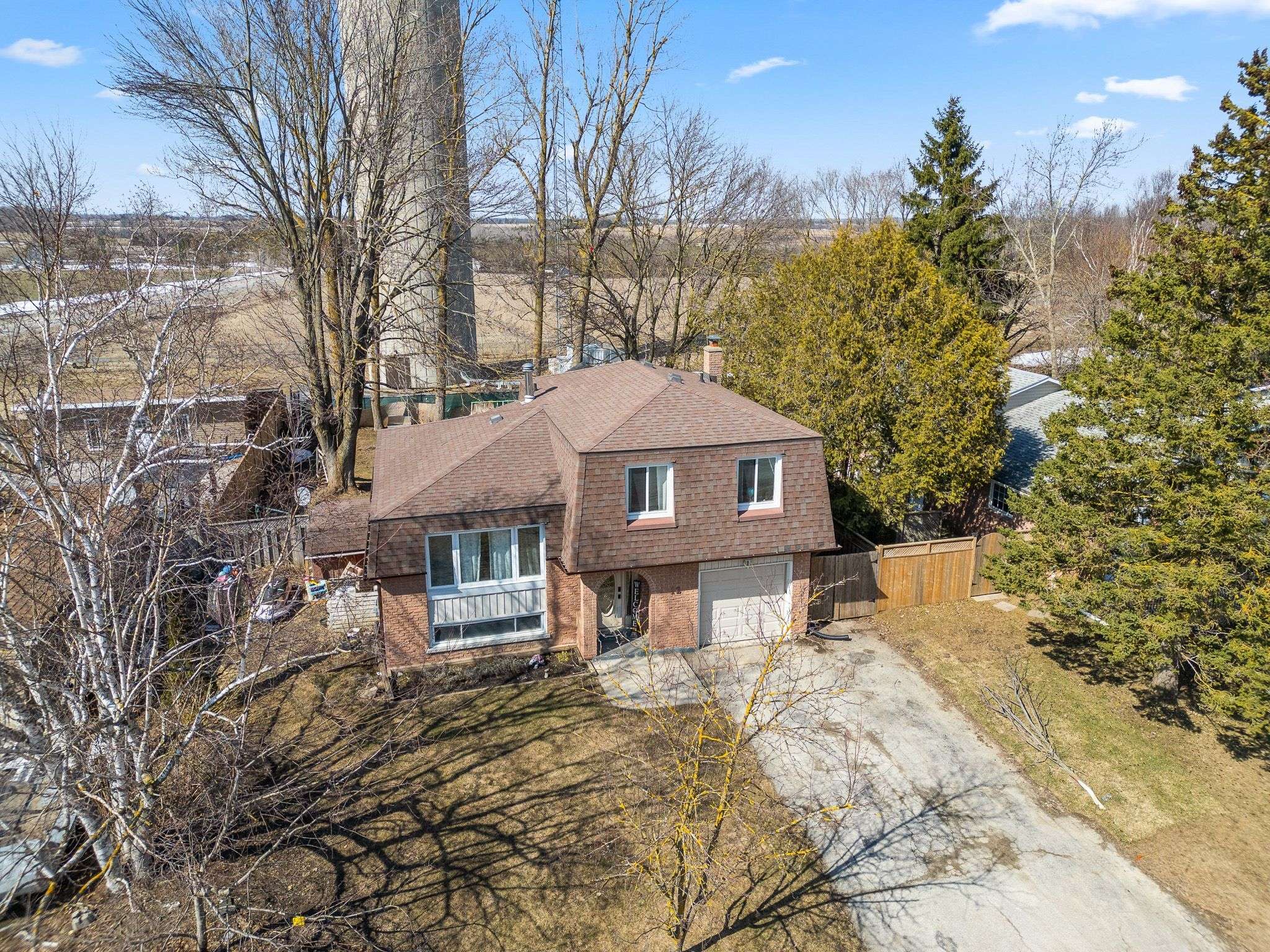 12 Luther RD, East Luther Grand Valley, ON L9W 5R1