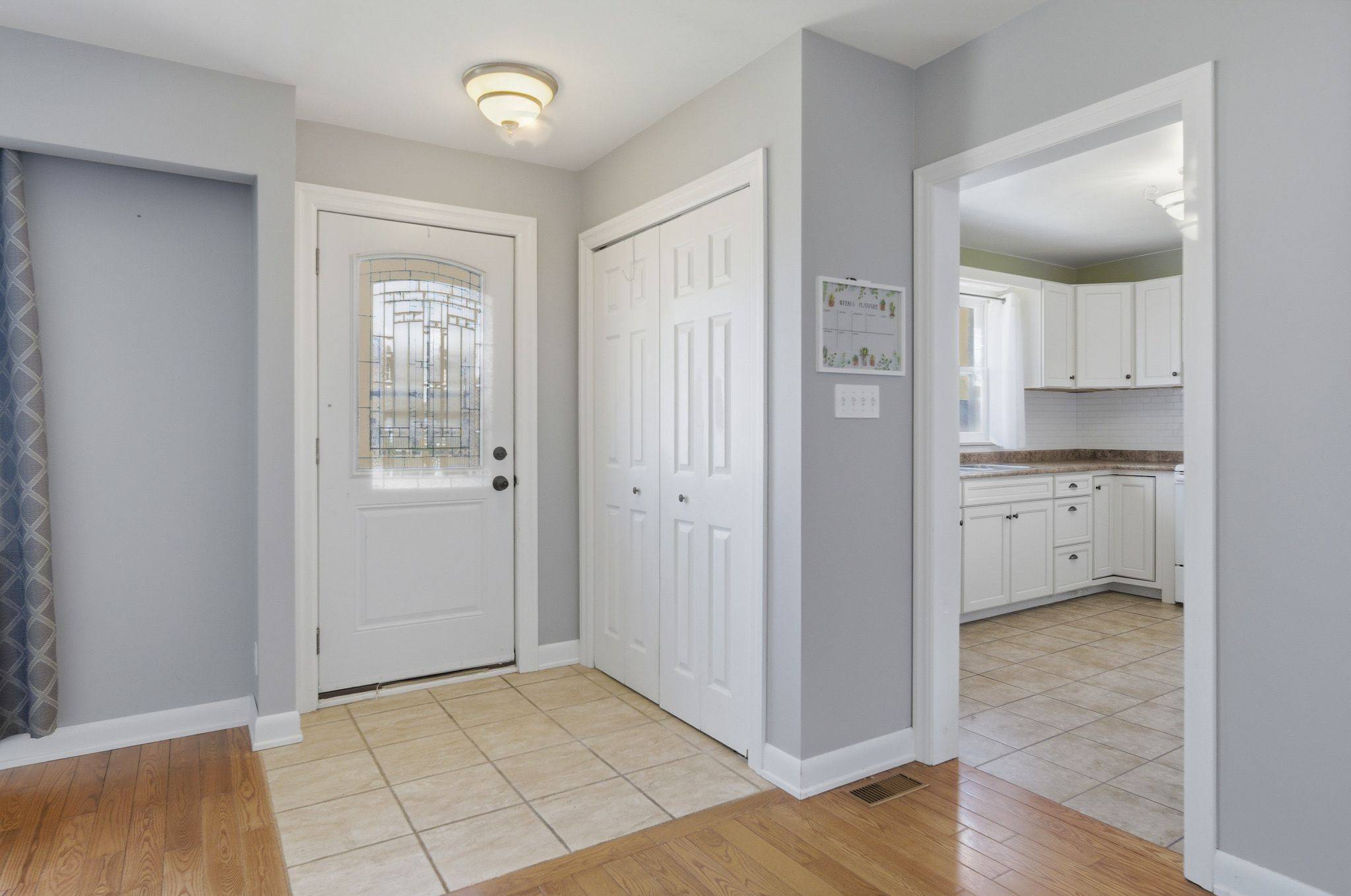 7 Benjamin ST, Belleville, ON K8P 1P6