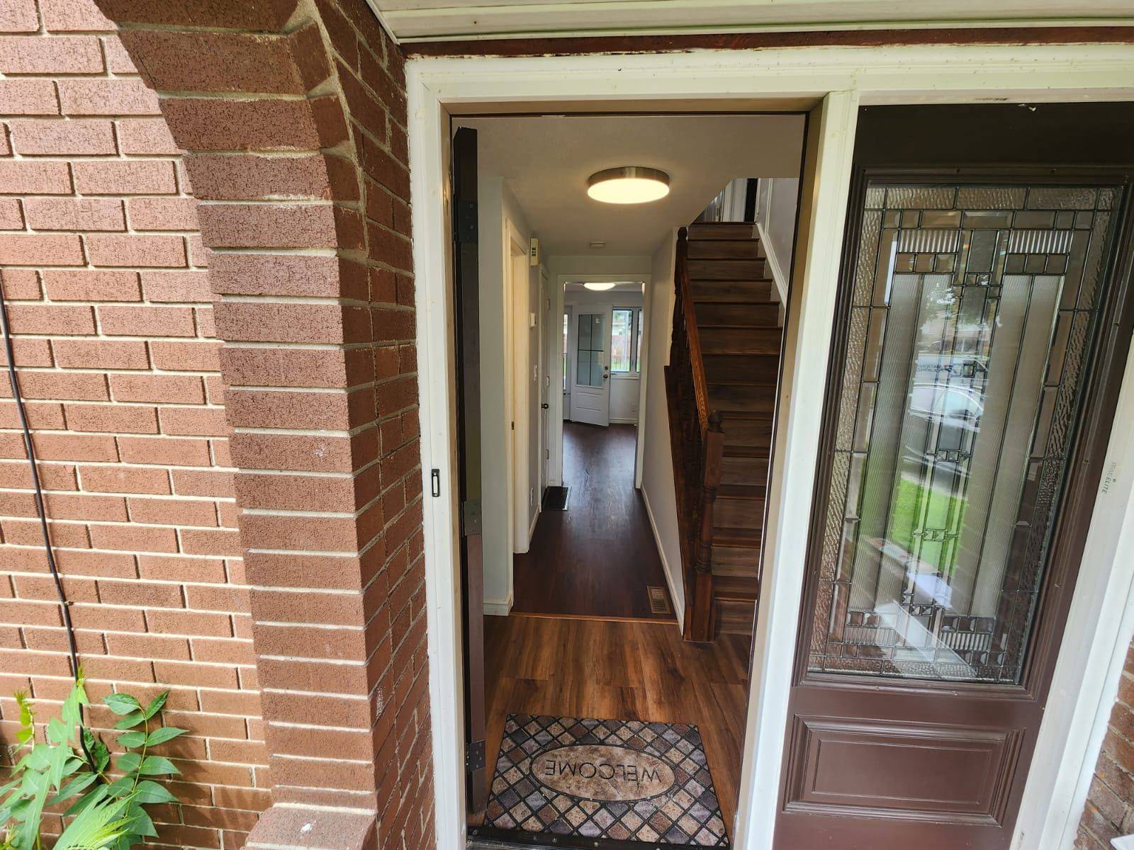 10658 Atwater CRES, Windsor, ON N8R 1N6