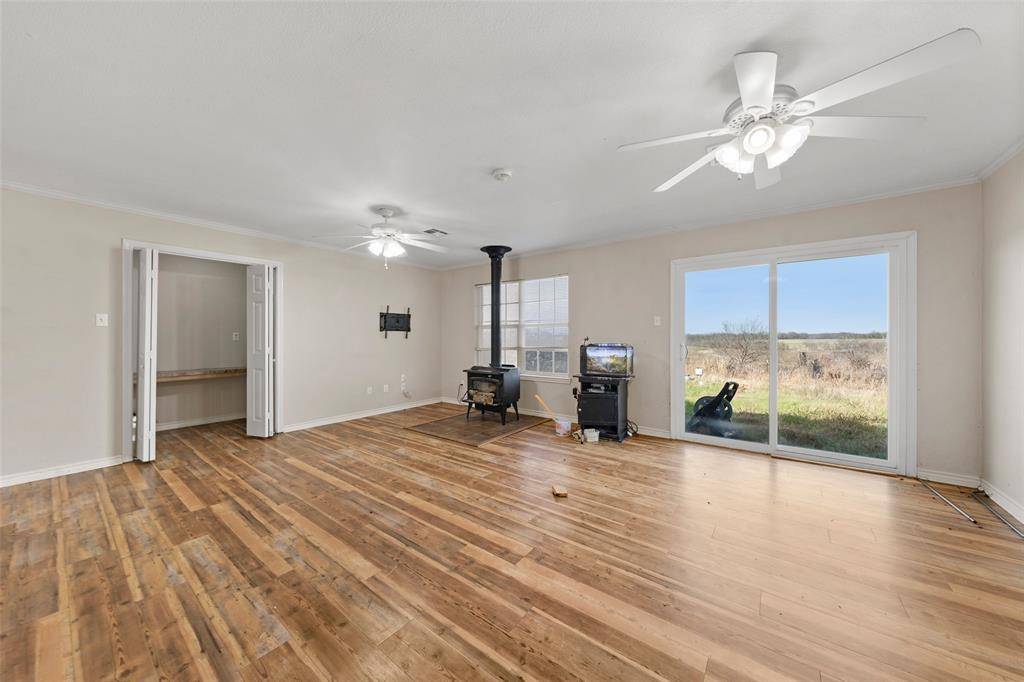 771 HCR 2233, West, TX 76691