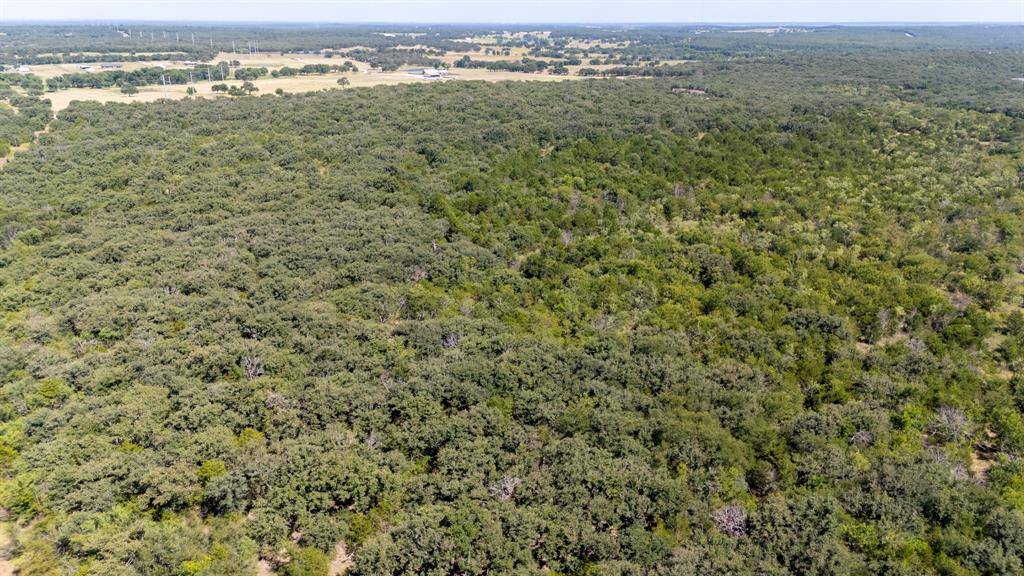 1957 Prairie Grove Road, Valley View, TX 76272