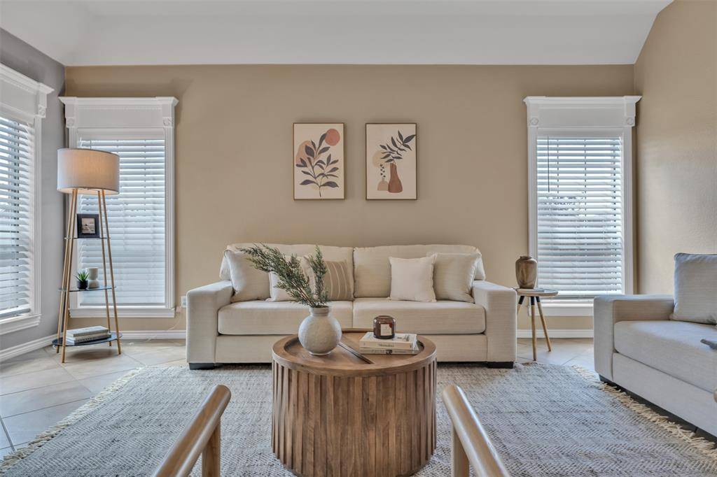 2168 Liriope Lane, Waxahachie, TX 75165