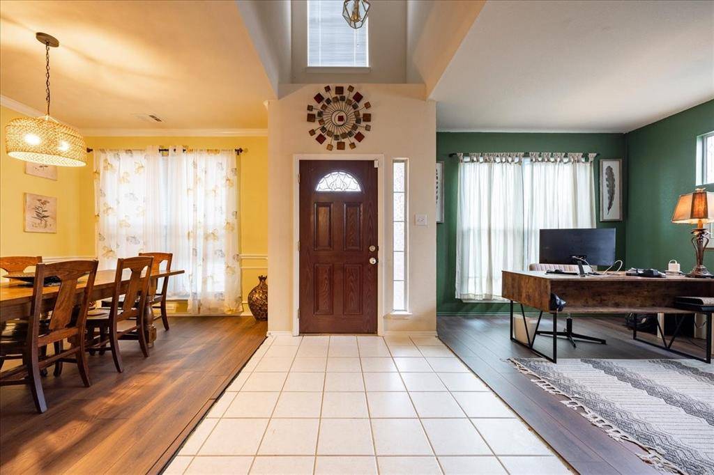 7016 Frost Lane, Denton, TX 76210