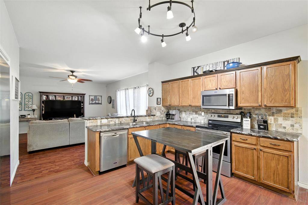 5021 Wild Oats Drive, Fort Worth, TX 76179