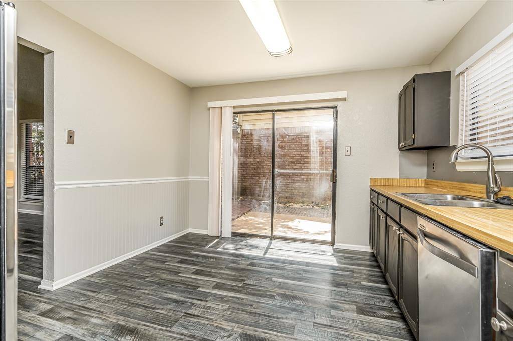 152 High Pointe Lane, Cedar Hill, TX 75104