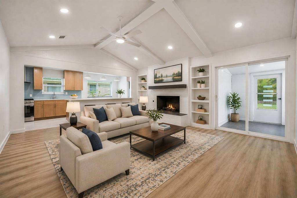 3013 Conejos Drive, Fort Worth, TX 76116