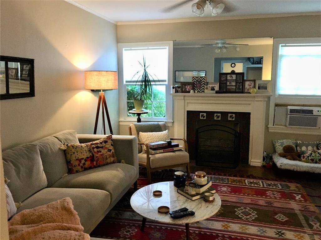 5949 Lewis Street, Dallas, TX 75206