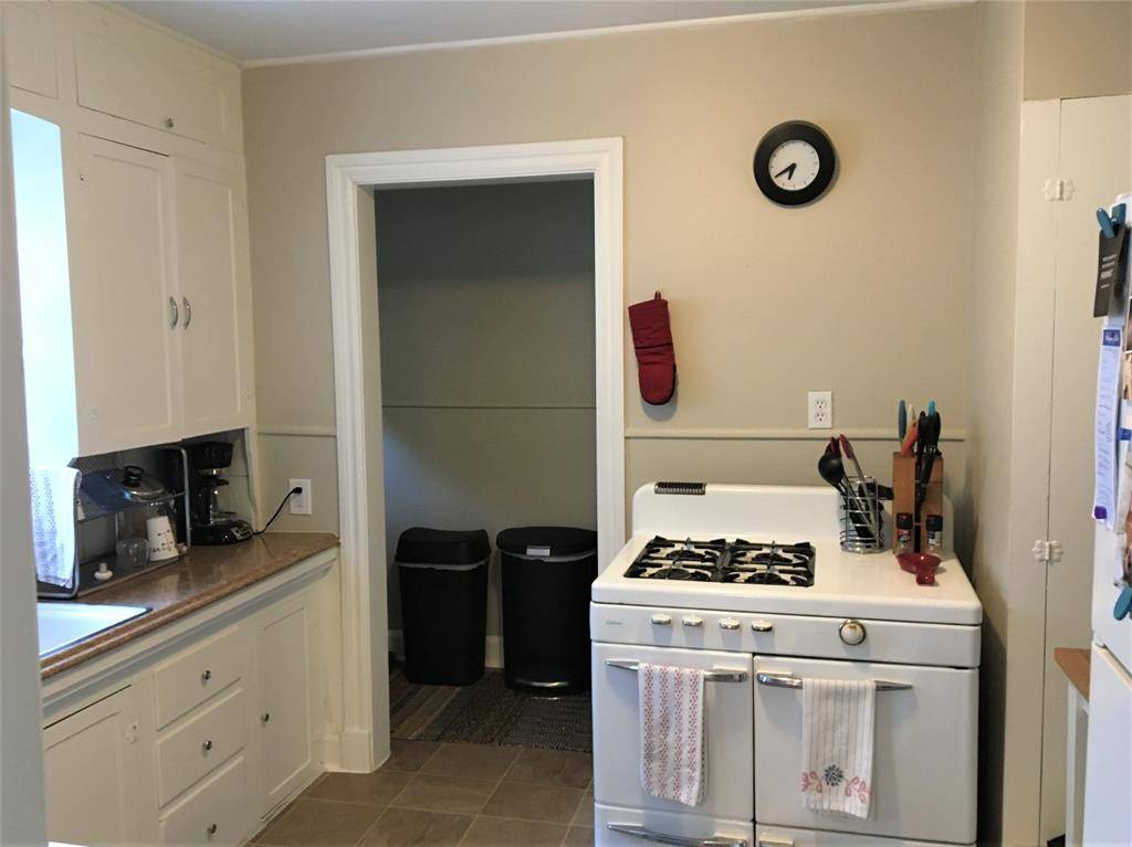 5949 Lewis Street, Dallas, TX 75206