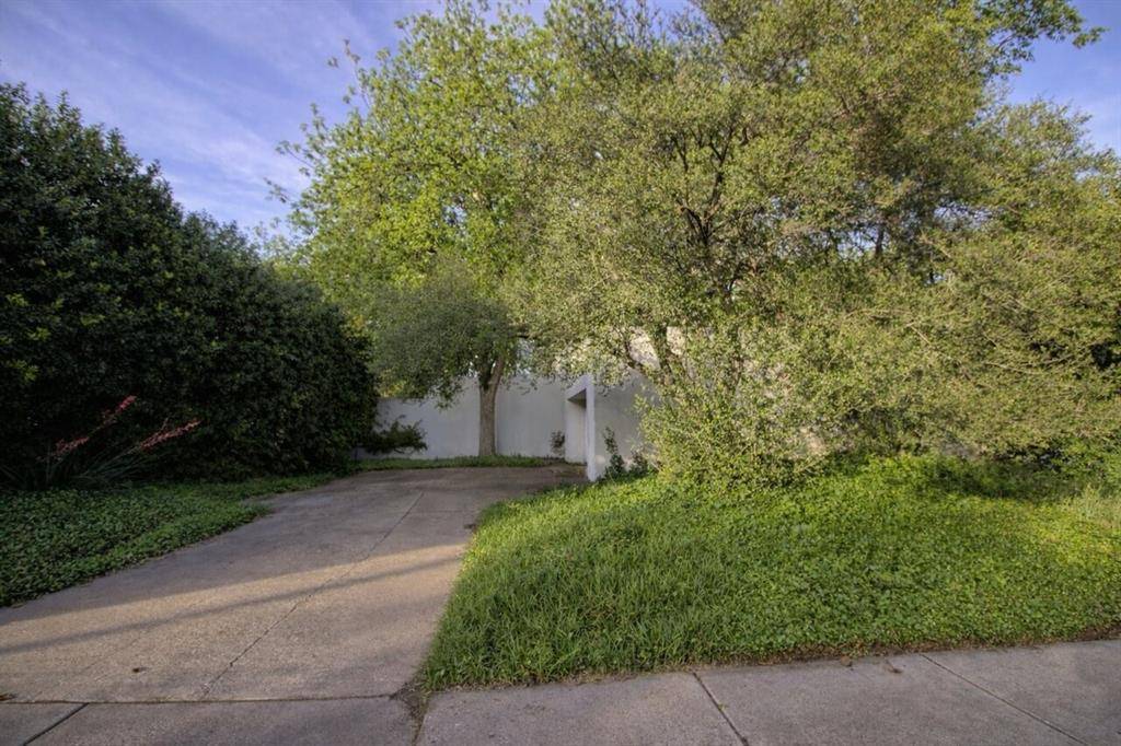 5108 Maple Springs Boulevard, Dallas, TX 75235