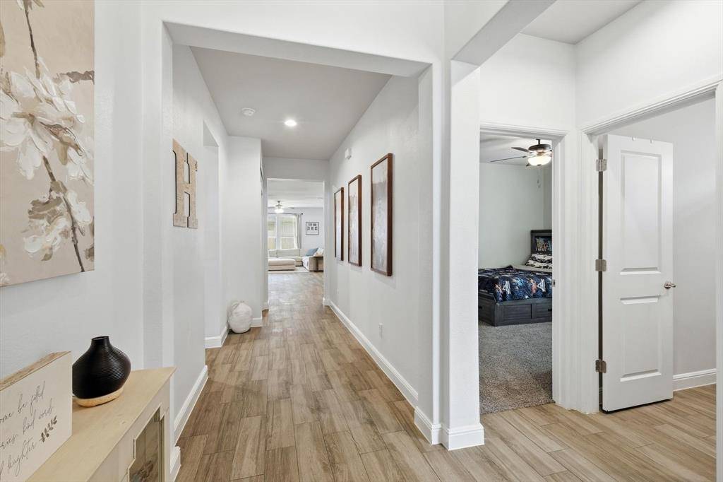 2369 Briscoe Ranch Drive, Weatherford, TX 76087