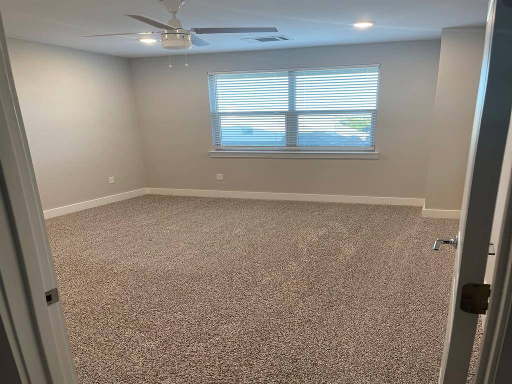 3612 Aaron Place, Denton, TX 76226