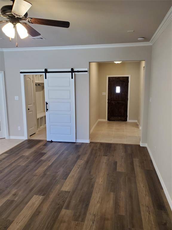 1716 Rio Secco Drive, Fort Worth, TX 76131