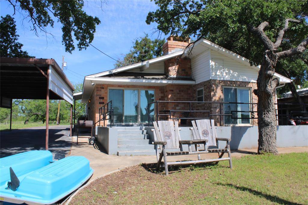 225 Avolyne Avenue, Brownwood, TX 76801