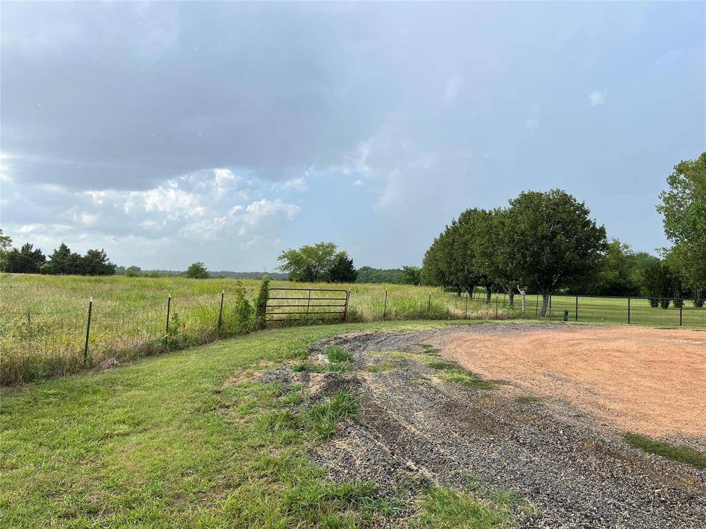 113 Judah Court, Trenton, TX 75490