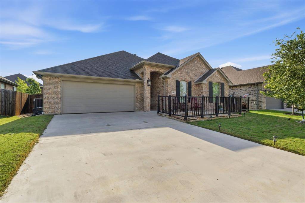 1313 Parkers Draw Avenue, Weatherford, TX 76086