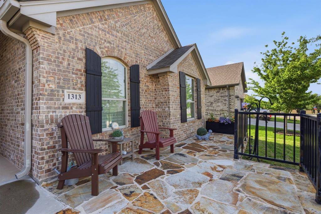 1313 Parkers Draw Avenue, Weatherford, TX 76086