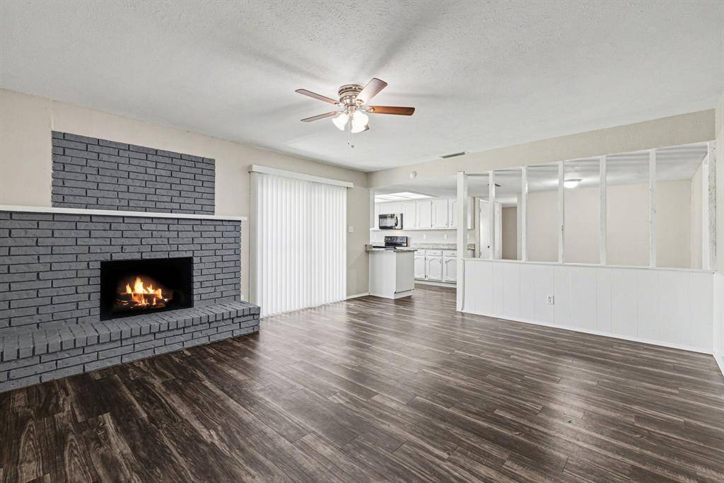 2312 Chinaberry Drive, Bedford, TX 76021