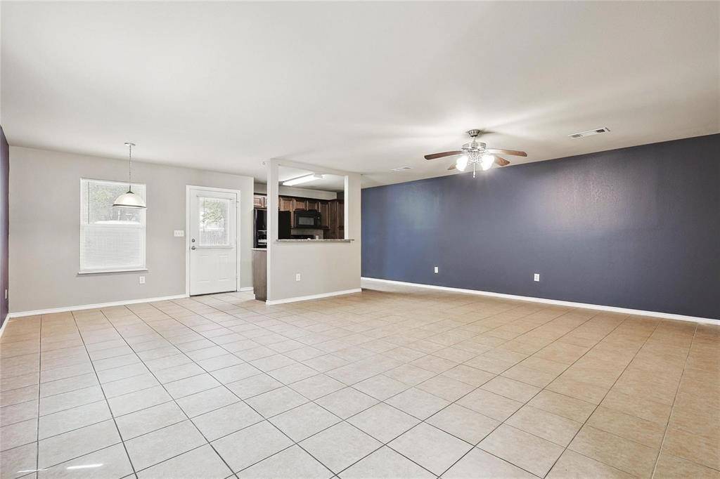 819 Parkplace Ridge, Princeton, TX 75407