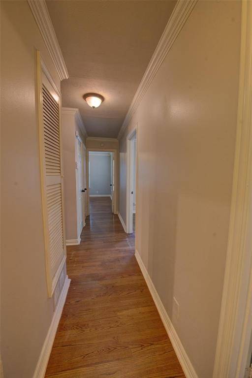 1212 Marshalldale Drive, Arlington, TX 76013