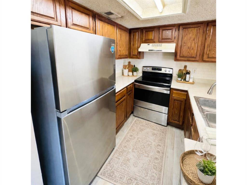 1324 Bluffview Drive #C, Seagoville, TX 75159