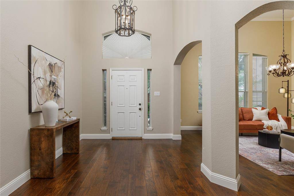 9705 Southern Hills Drive, Plano, TX 75025