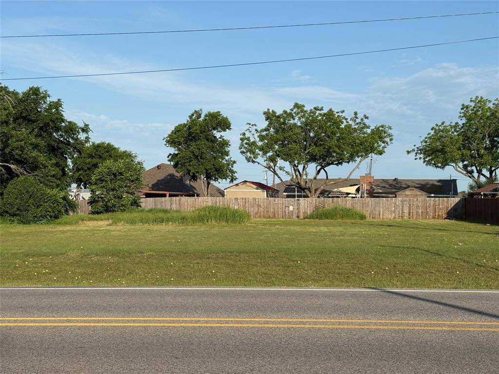 513 N Pearson Street, Godley, TX 76044