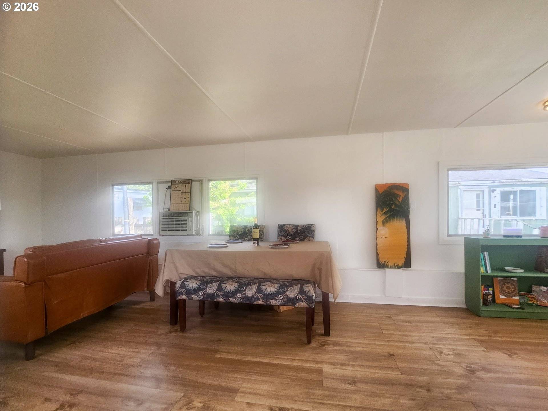 7635 SE JOHNSON CREEK BLVD, Portland, OR 97206