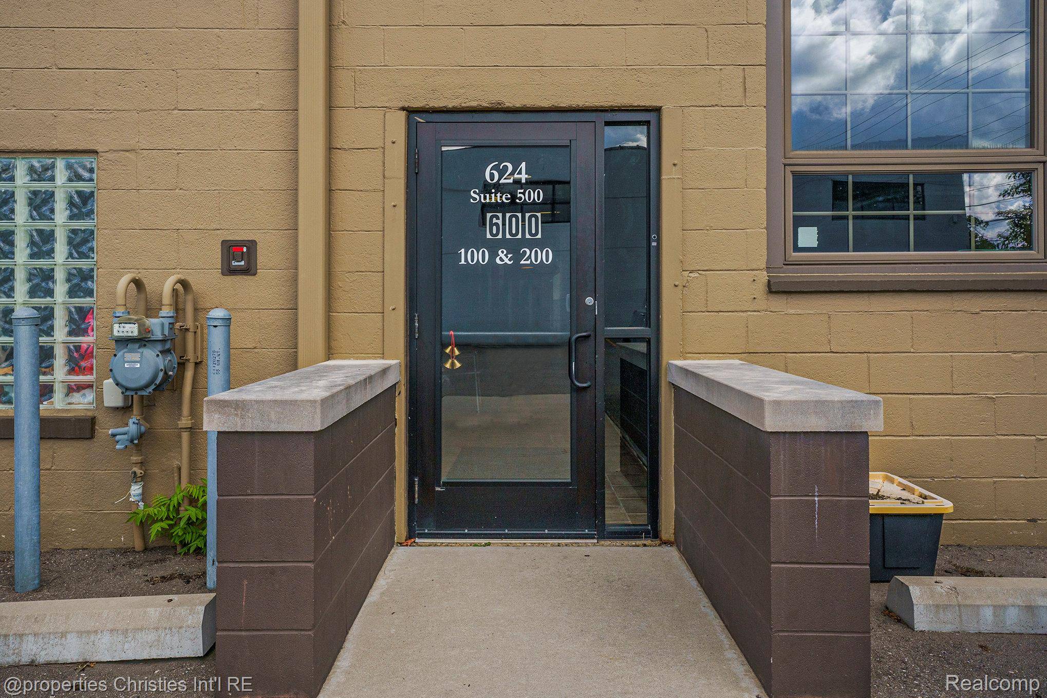 624 Livernois ST, Ferndale, MI 48220