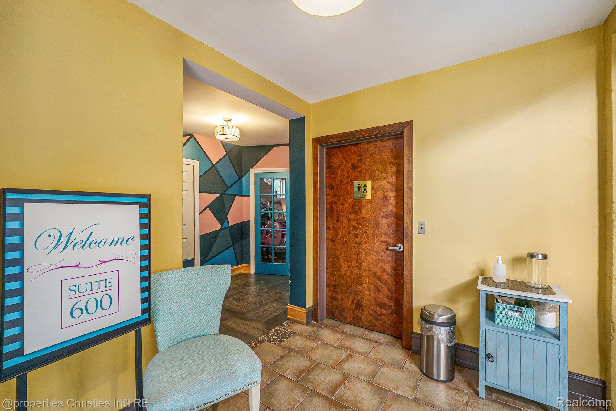 624 Livernois ST, Ferndale, MI 48220