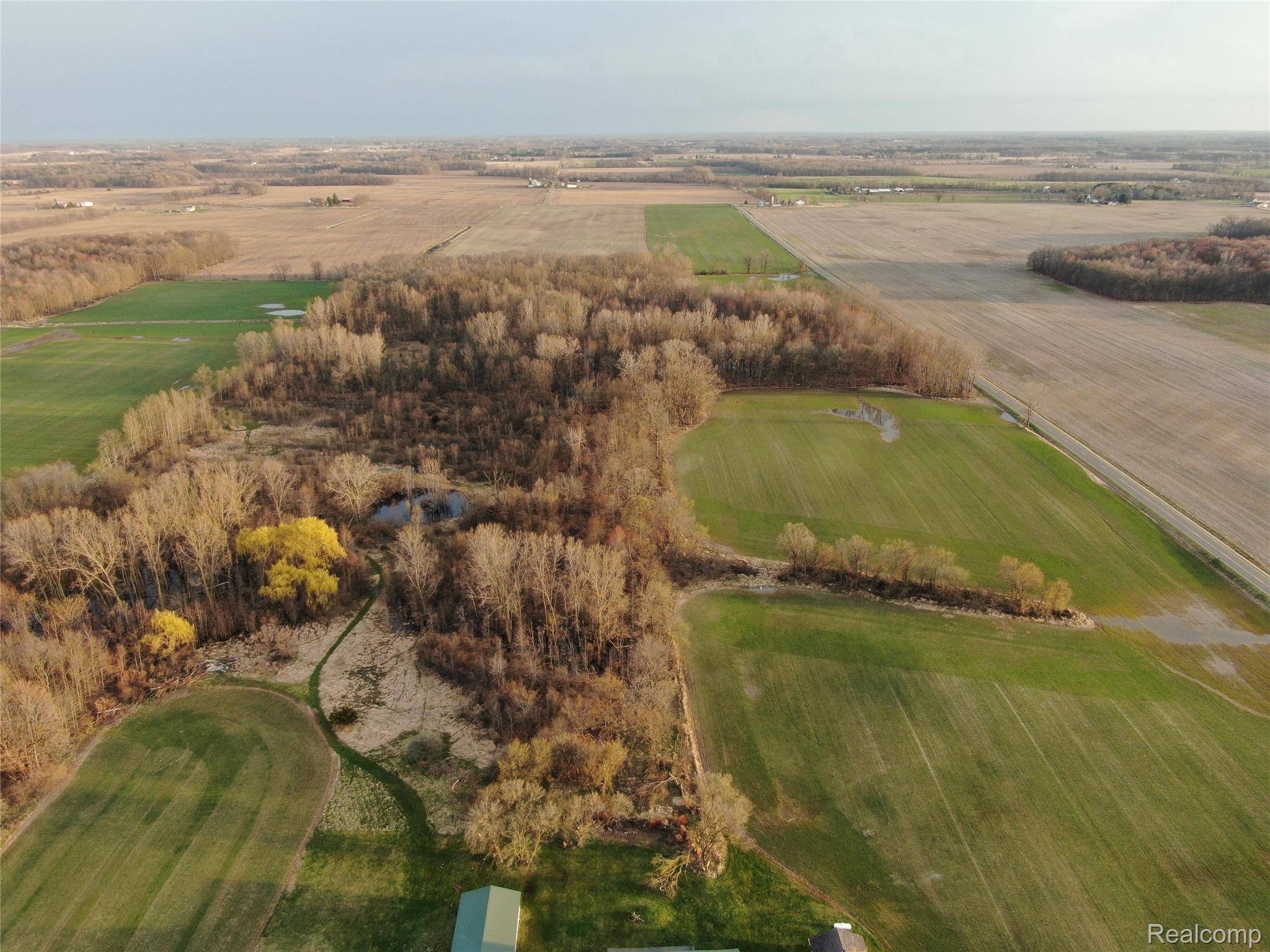 0 W dewey ST, Owosso, MI 48867