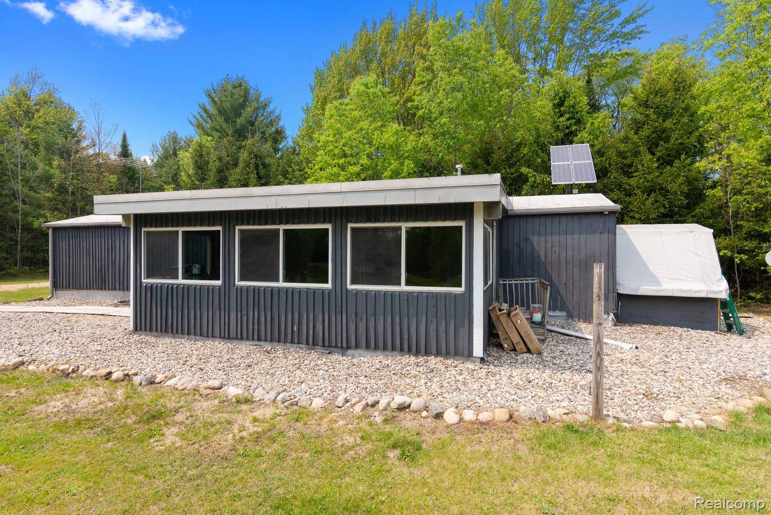 5960 N Trail SE, Orange Township, MI 49646
